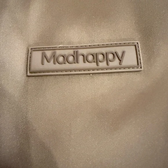 Madhappy nylon oversized full zip jacket caramel sizes medium unisex - Picture 5 of 8